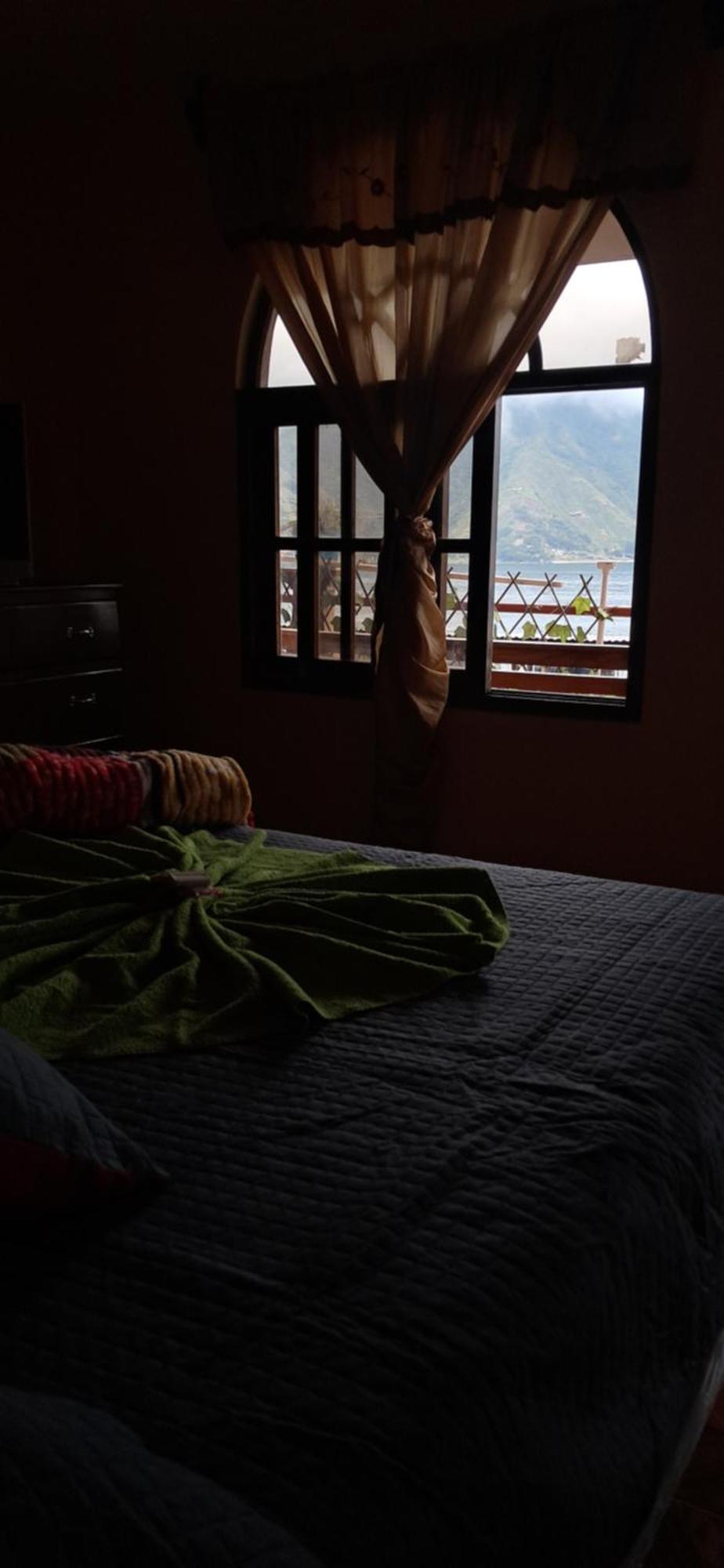 Hospedaje Gonzalez San Pedro La Laguna Bagian luar foto
